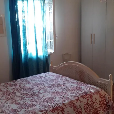 Bed & Breakfast Il Nido Di Kiki Bike &fun 3*